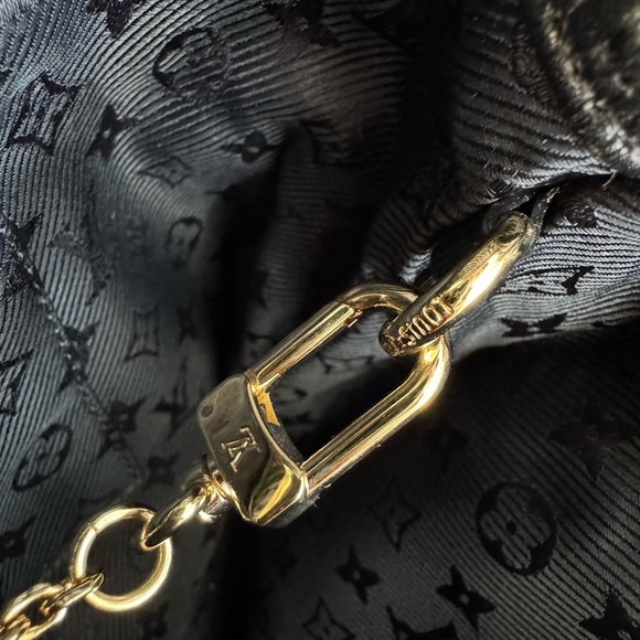 LOUIS VUITTON POCHETTE ALTAIR CUIR CLUTCH - Picture 8 of 11